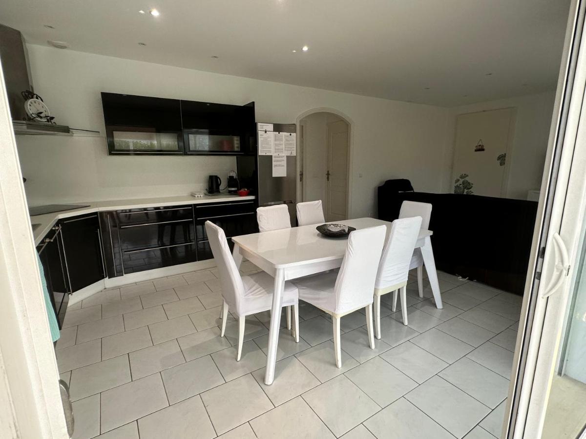 Petite Maisonette Adossee Mais Independante Avec Piscine Villa Peymeinade Dış mekan fotoğraf